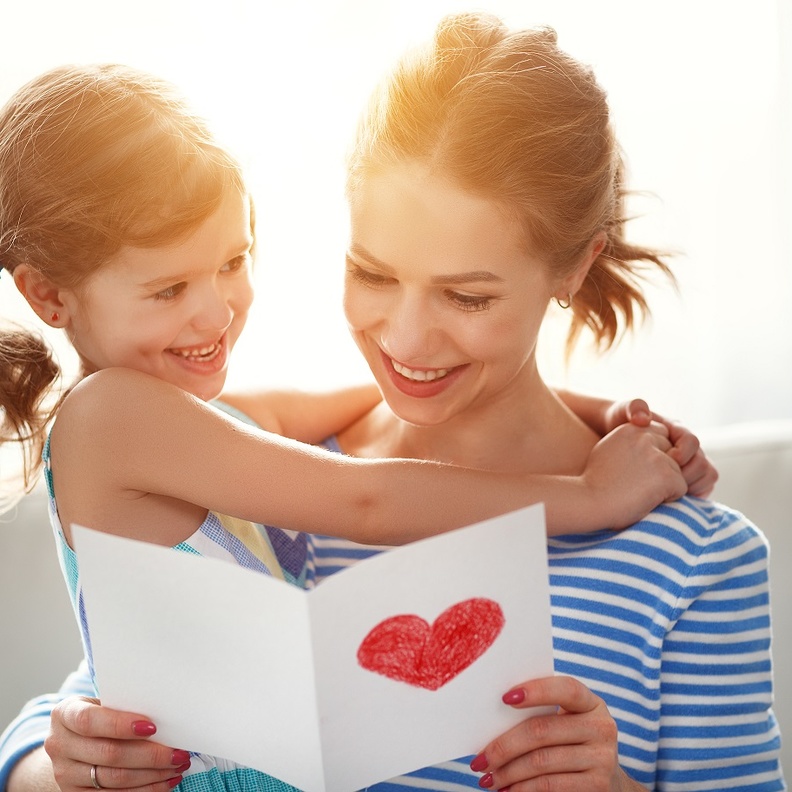 أهم النصائح للتعامل مع عيد الأم اذا كان صعبًا عليكِ هذا العام