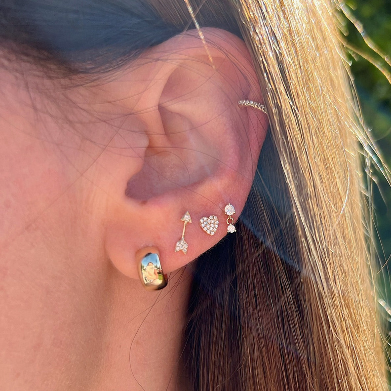 أروع الأقراط غير المتماثلة لإطلالة يومية جذابة (1)