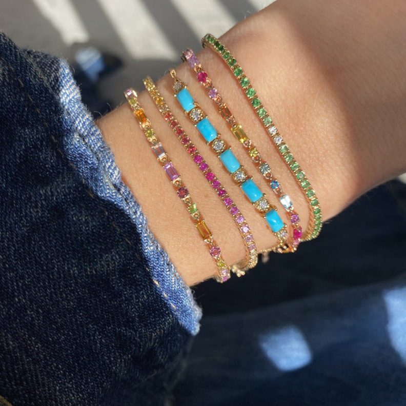 أروع المجوهرات المرصعة بأحجار كريمة بقصة باغيت