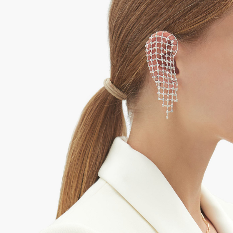 تصاميم اقراط cuff تمنح اطلالة العيد أناقة عصرية