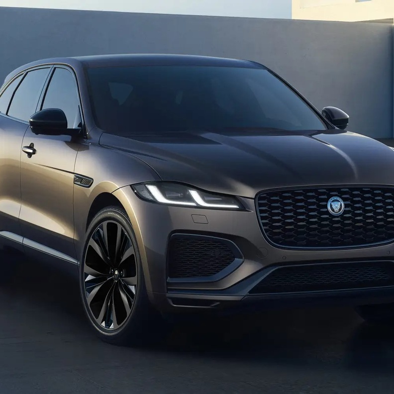 جاغوار تكشف عن الموديل الجديد من  F-Pace
