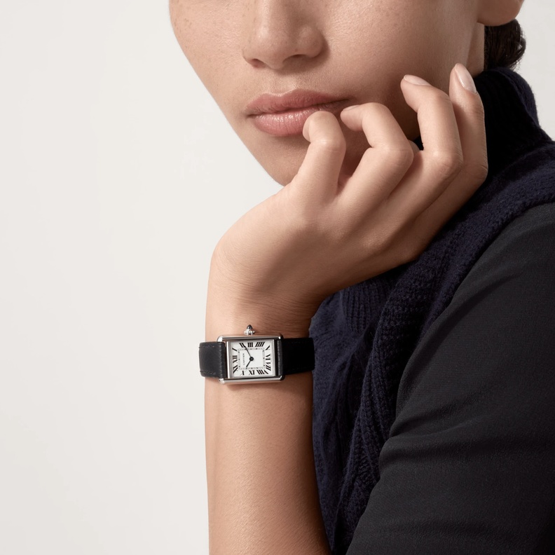 ساعات نسائية فخمة من ماركات عالمية مناسبة للإطلالات الرمضانية