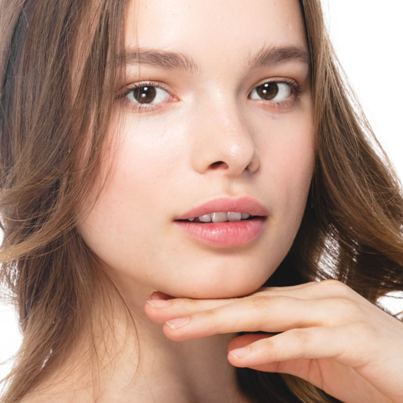 زبدة الشيا غنية بالفتيامينات المفيدة لبشرة الصبايا