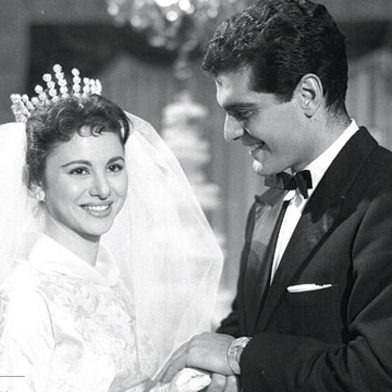 رجال اعتنقوا الاسلام للزواج من فنانات مصريات مسلمات