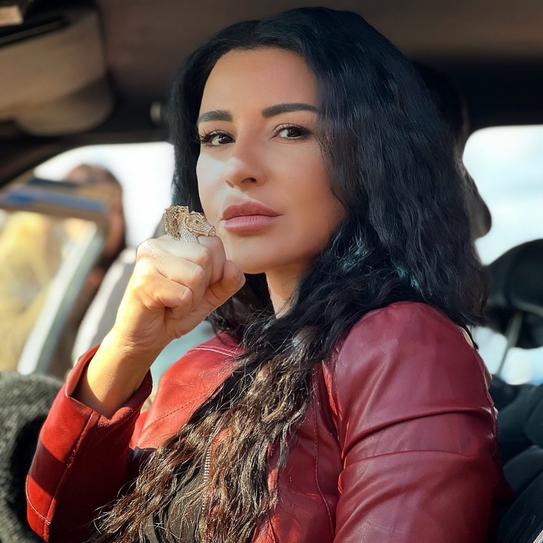 ما غي بو غصن بخاتم الحصان من Batouli Jewellery