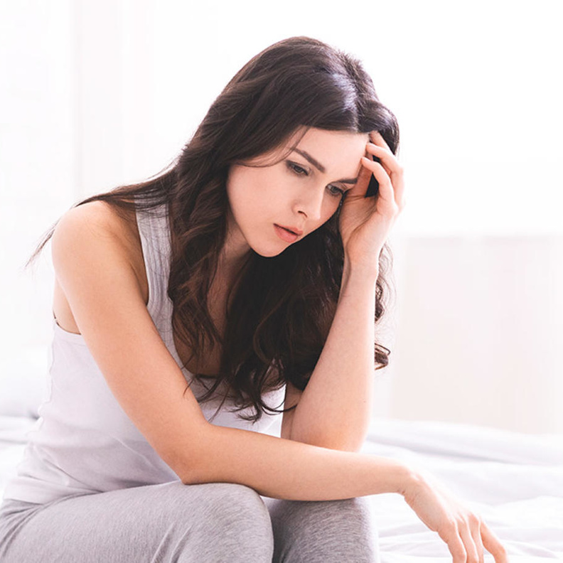 كيف تتخطى الأم ألم وفاة طفلها بعد الولادة