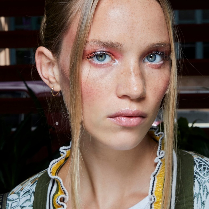 3 طرق سهلة لوضع مكياج بألوان الباستيل في رمضان 2022