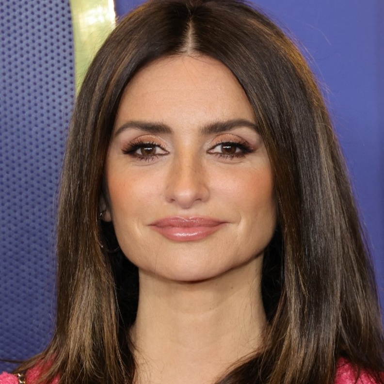 مكياج طبيعي للصبايا وملون من وحي إطلالات بينيلوبي كروز