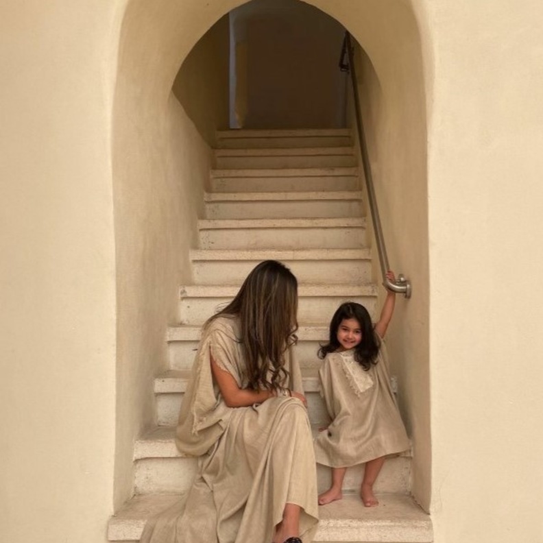 من تصاميم العلامة الكويتيه byreya