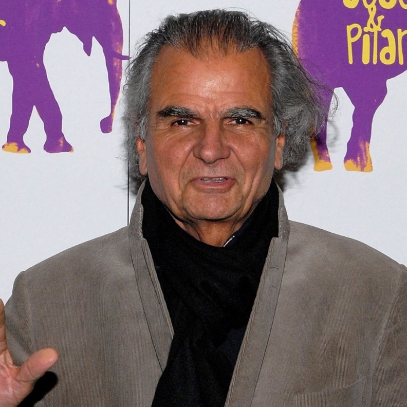 وفاة مصور الأميرة ديانا المفضل عن عمر يناهز الـ 78 عامًا