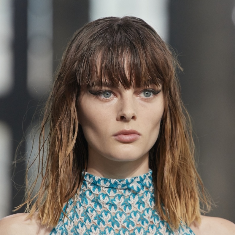 تسريحات شعر عصرية مع الغرة المبللة من دار Missoni