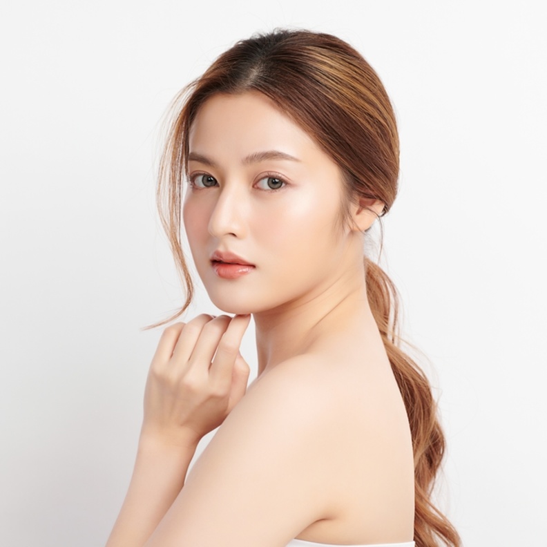 تقشير الجسم بالليزر تساعد في تحسين مشاكل الجلد المختلفة