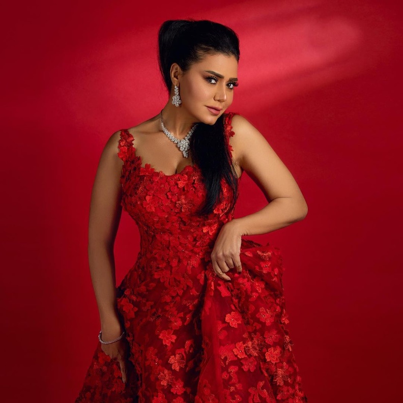 رانيا يوسف ضحية الحلقة السابعة من برنامج رامز موفي ستار