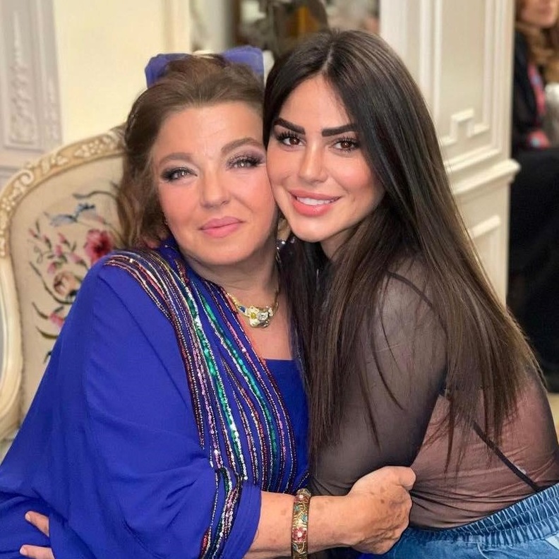 احدث ظهور لـ هدى رمزي مع شهد رمزي - صورة من انستغرام شهد رمزي