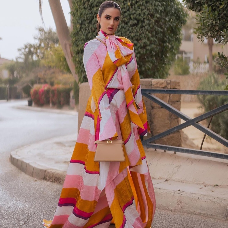 إطلالات صيفية منعشة للصبايا مستوحاة من درة زروق