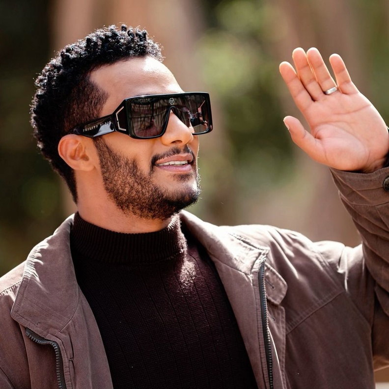 محمد رمضان في دور ماهر