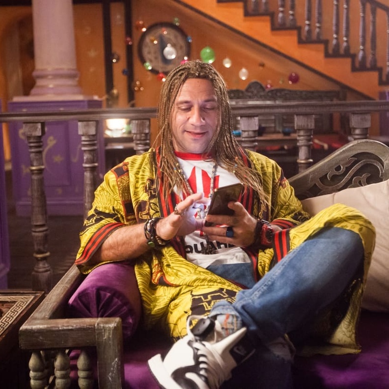 جوني في مسلسل الكبير أوي