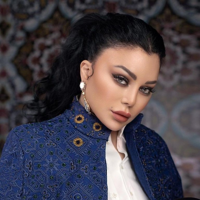 إطلالة جمالية لافتة لـ هيفاء وهبي تناسب أمسيات رمضان من أحدث ظهور لها