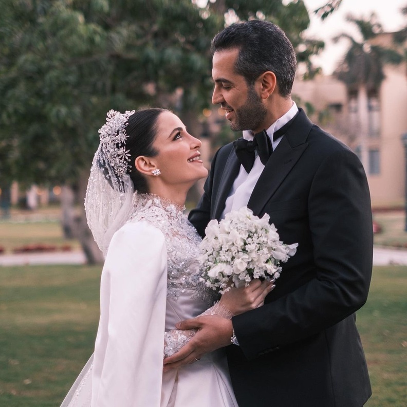 شام الذهبي تكسر تقليد الاحتفالات الزوجية بهذا التصرف