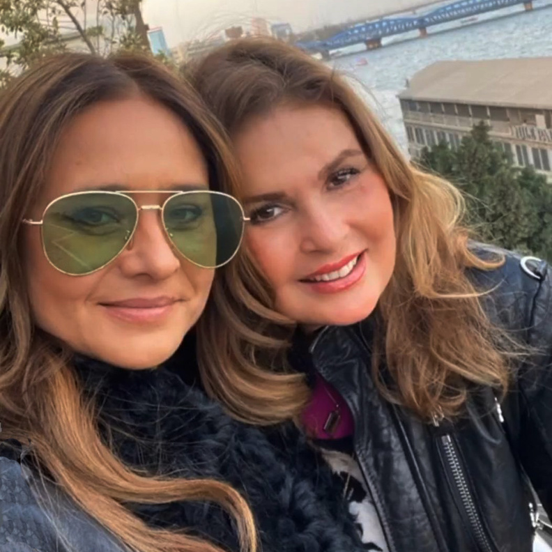 نيللي كريم ويسرا