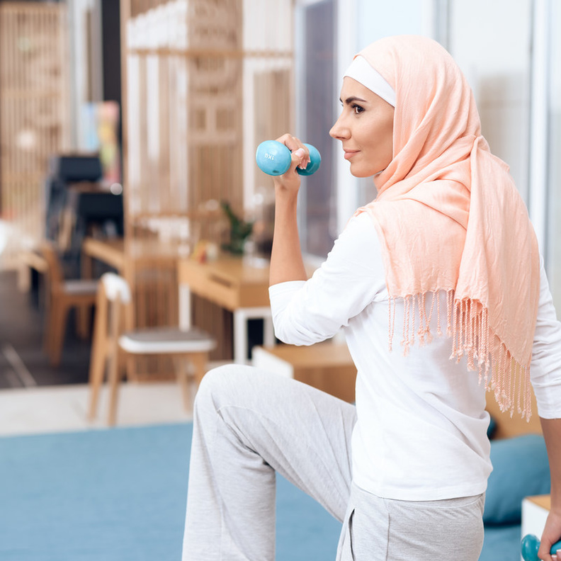  8 نصائح تساعد كل امرأة على التغلب على الشد العضلي في رمضان