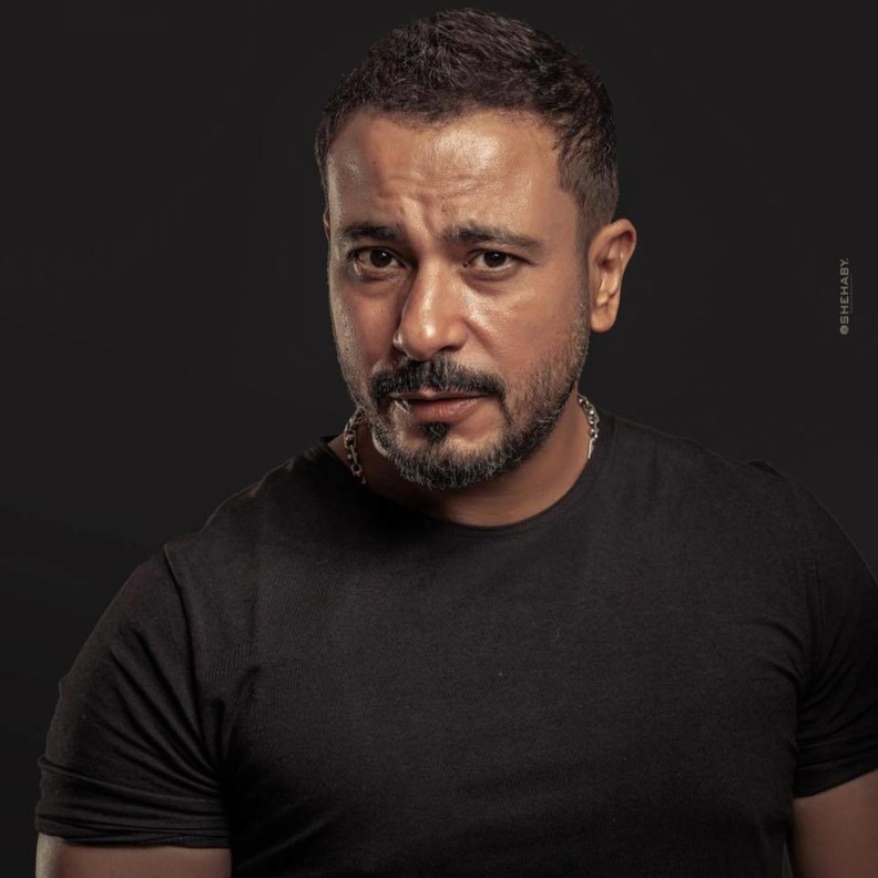  محمد نجاتي يرد على الإنتقادات بعد تصريحاته الأخيرة عن السيناريوهات الضعيفة