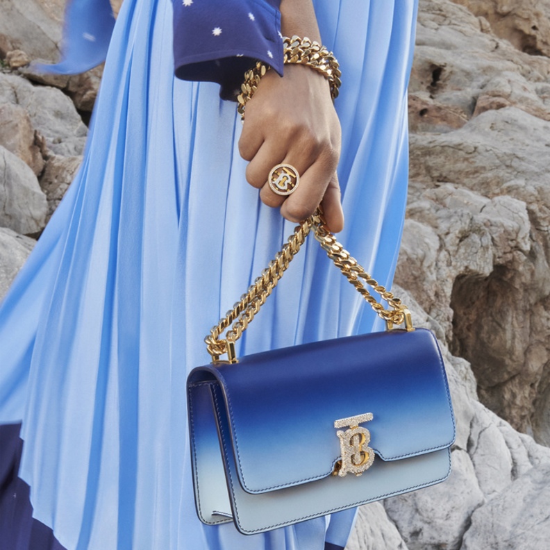 مجموعة THE CONSTELLATIONS الكبسولية من بربري 