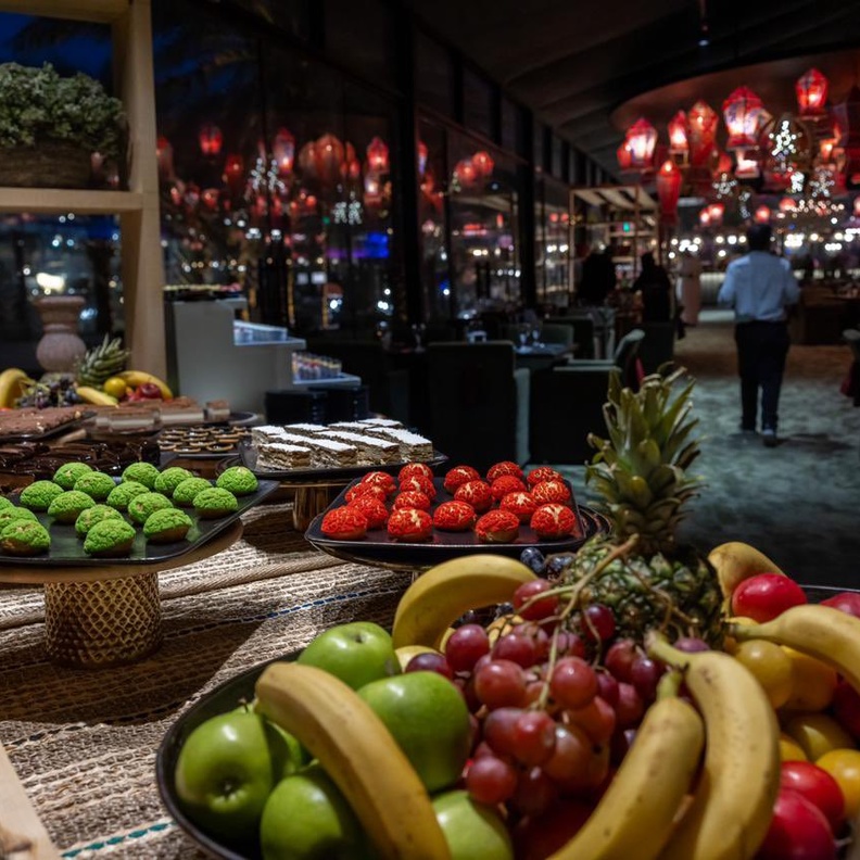 الخيمة الرمضانية في ذا جروفز.. تجربة ساحرة لتناول الإفطار والسحور في اجواء رمضانية مميزة