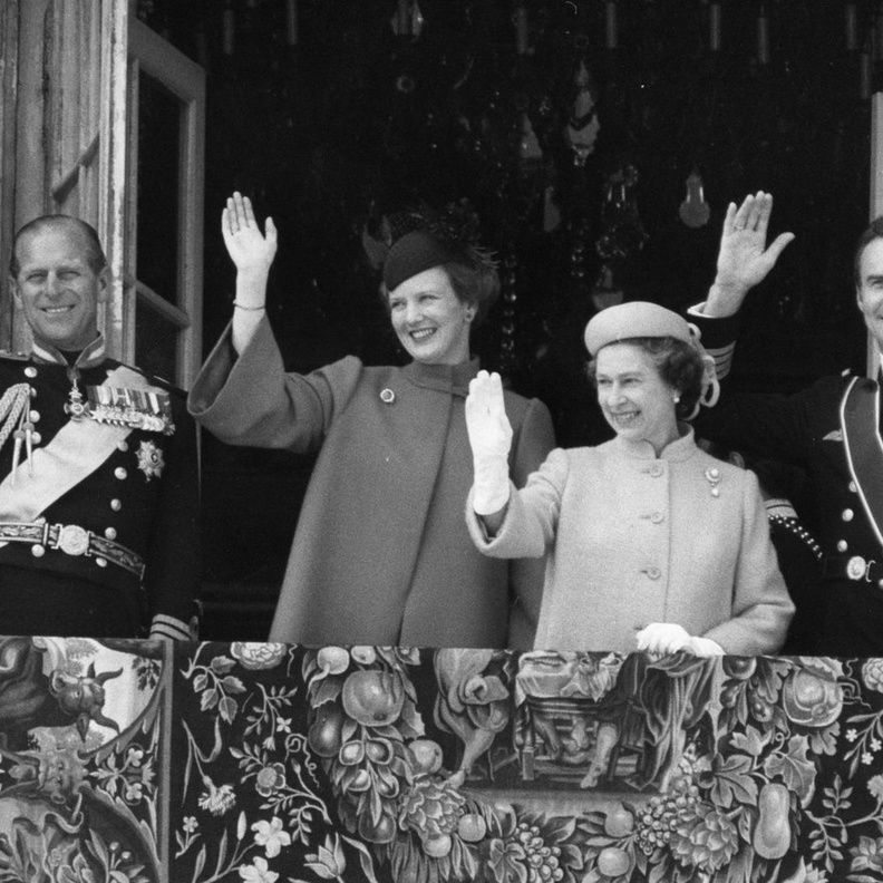 كيف لعبت الصدفة دورها في تولي ملكتي بريطانيا والدنمارك عرش بلادهما؟