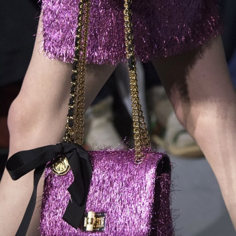 موضة حقائب صيف 2022 باللّون البنفسجي من Lanvin