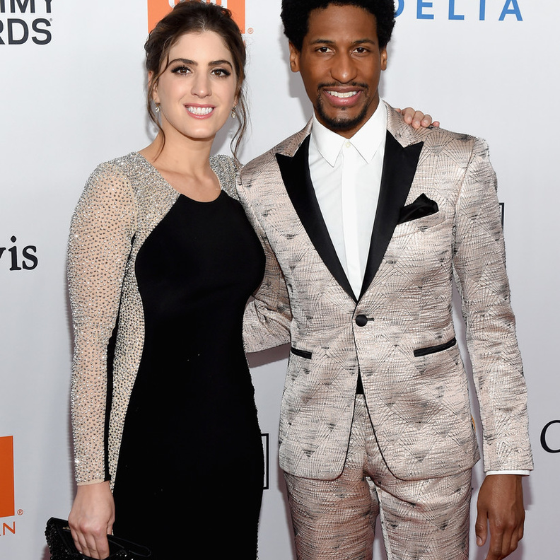  زواج الموسيقي جون باتيست من الكاتبة الأمريكية سوليكا جواد سرا