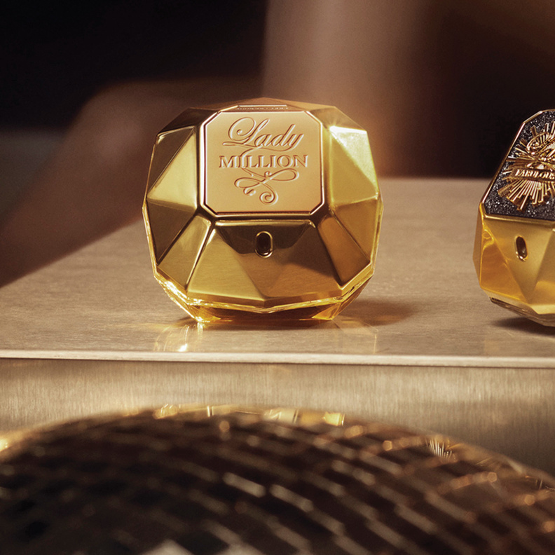 باكو رابان تطرح عطر ليدي مليون فابيولس الجديد