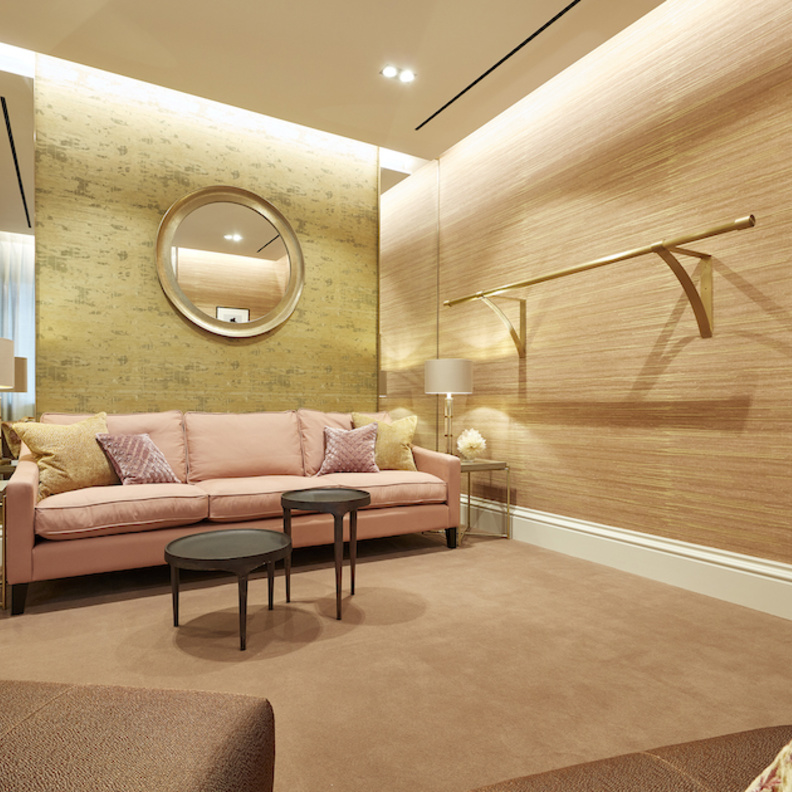 بيستر فيلج توفر تجربة تسوق فاخرة في مقاطعة أكسفوردشير هذا الربيع