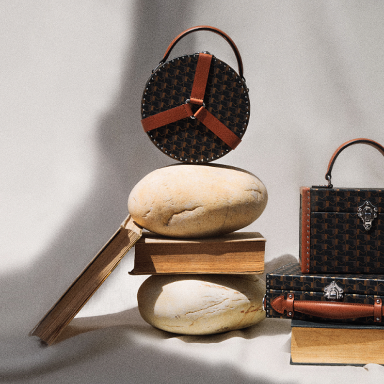 جلسة تصويرية خاصة بمجلة "هي".. تاريخ وفخامة