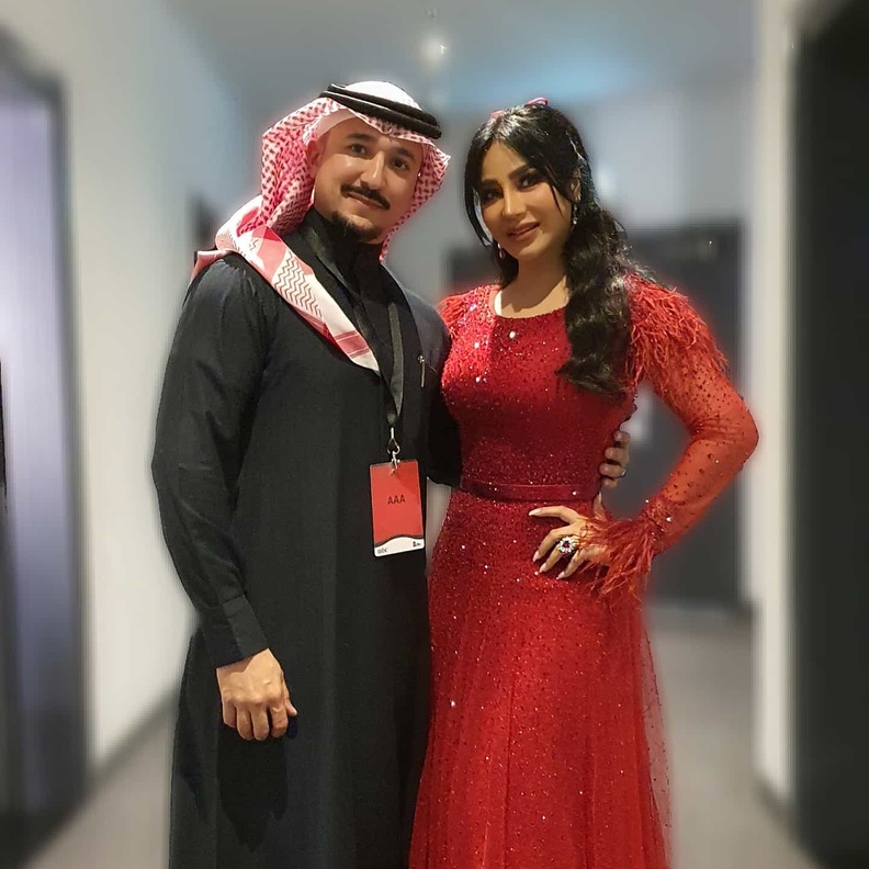 لجين عمران وشقيقها