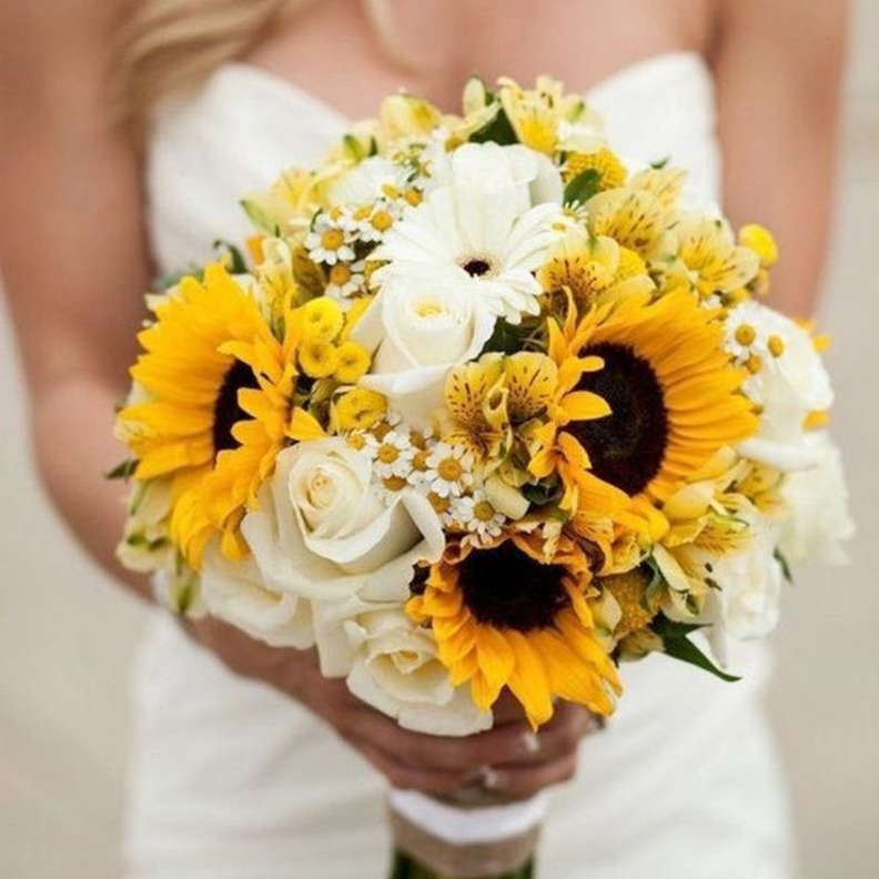 ثيم حفل زفاف بأزهار عباد الشمس