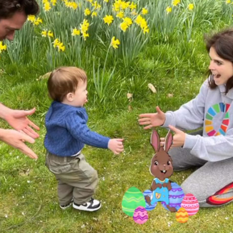 الأميرة يوجين تنشر صور لطفلها أوغست وهو يخطو خطواته الأولى