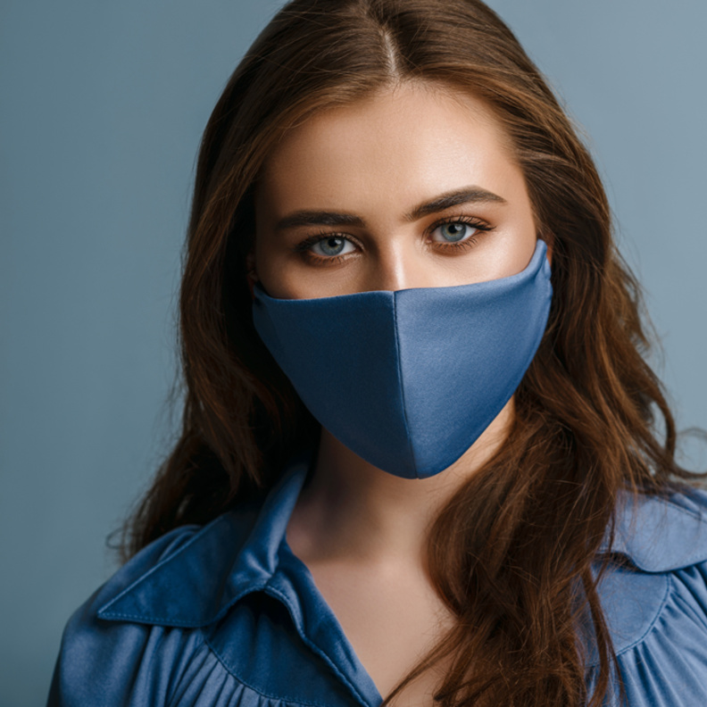 أحدث إصدارات مستحضرات التجميل لضمان ثبات المكياج مع الكمامة