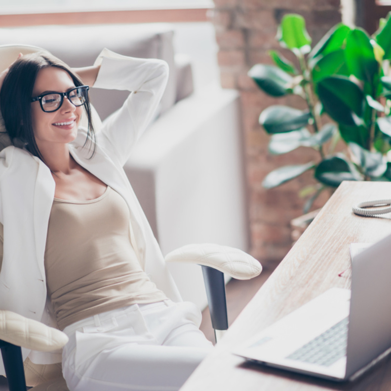 كيف تطوّر المرأة من ذاتها لتصبح شخصيّة قويّة؟ 