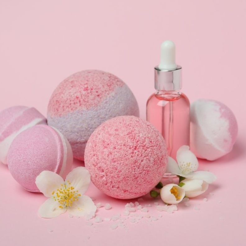 ديكورات حمامات مودرن وعصرية 2022 باللون الوردي