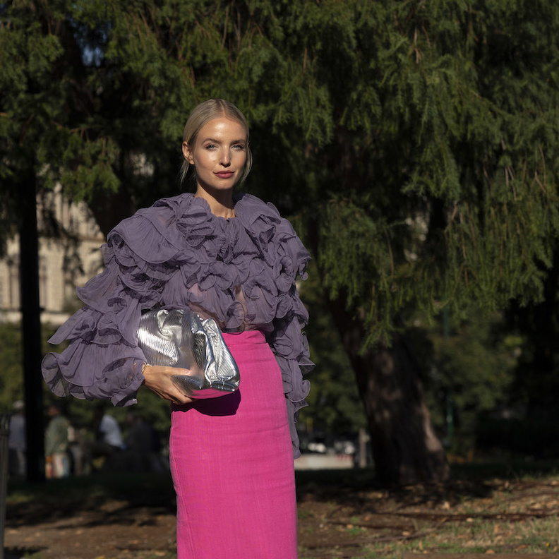 إطلالات راقية مناسبة لفصل الربيع تألقي بها طوال الموسم 