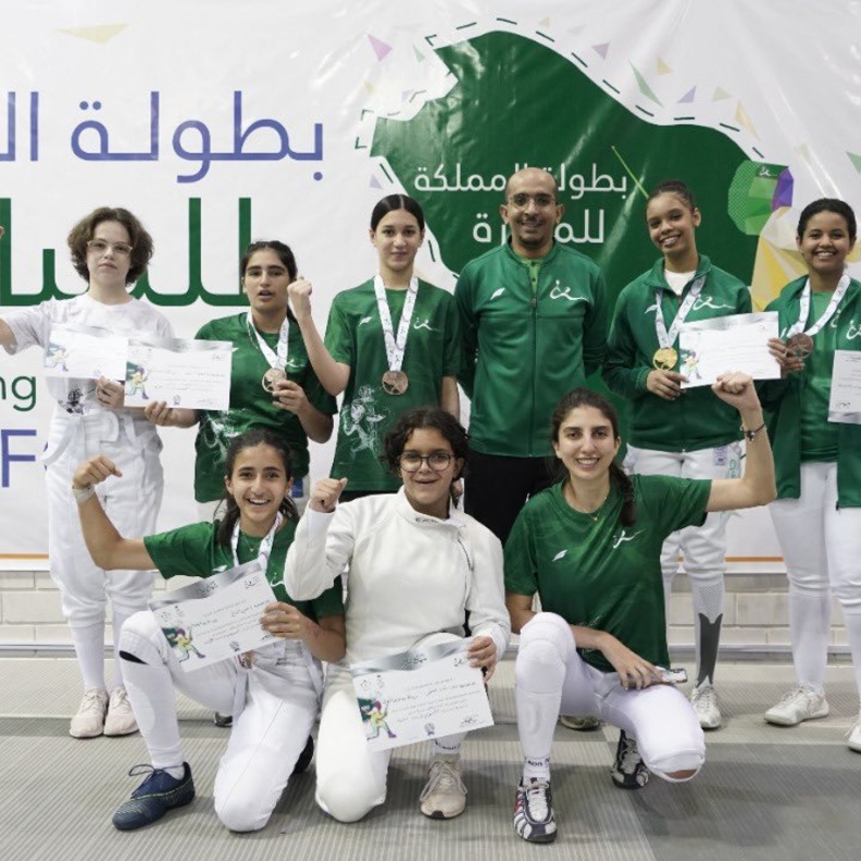 بالصور: تتويج الفائزات في بطولة المملكة للمبارزة سيدات SFC "الجولة الفضية"