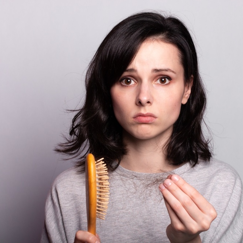 تساقط الشعر من اعراض نقص الزنك-رئيسية واولى