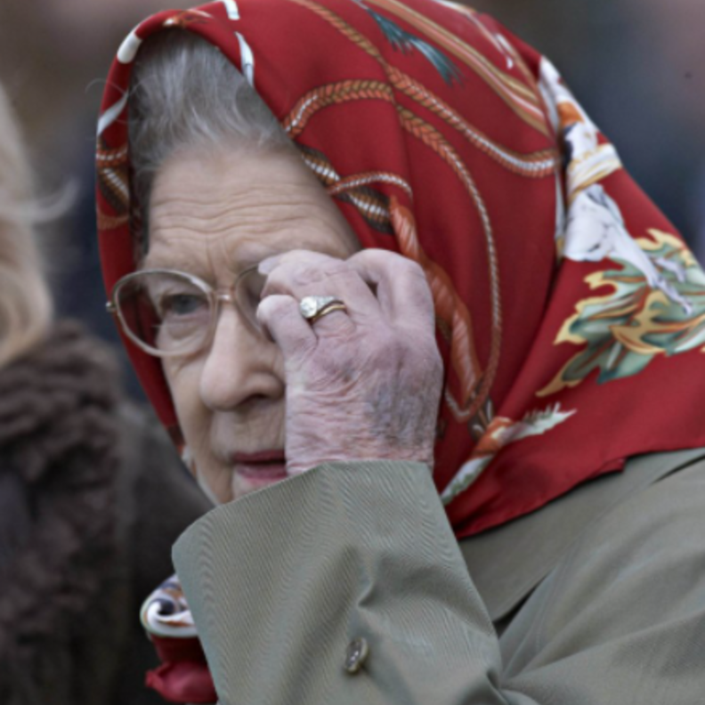 خاتم خطوبة الملكة إليزابيث الثانية