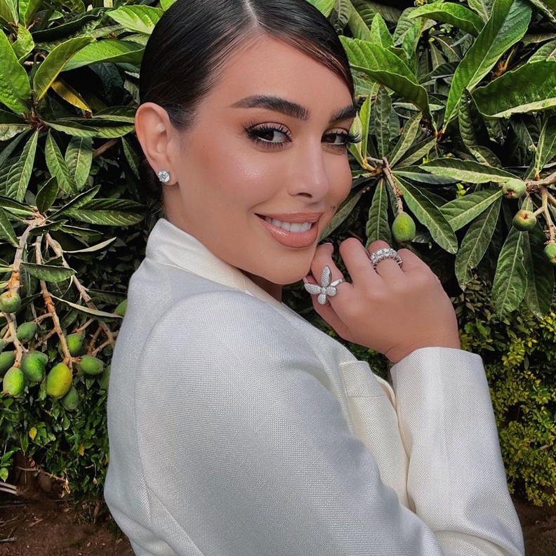 صيحات مكياج مميزة وناعمة لشهر العسل من وحي ياسمين صبري