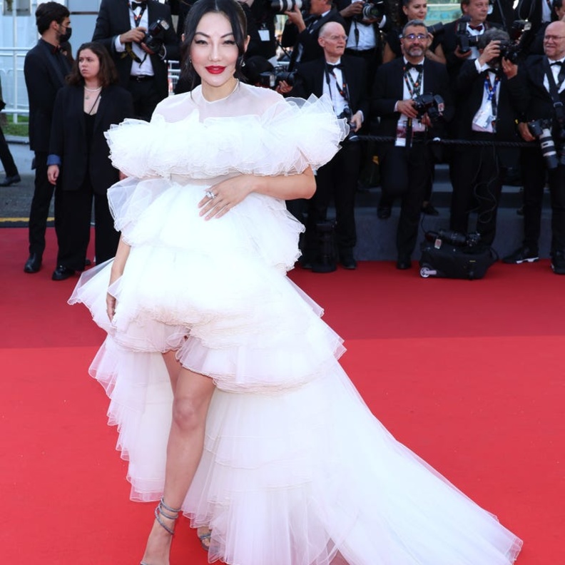 فساتين باللون الابيض انستقرام@jessicawang