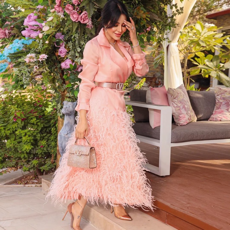 لجين عمران اعلنت خطوبتها = انستغرام الاعلامية