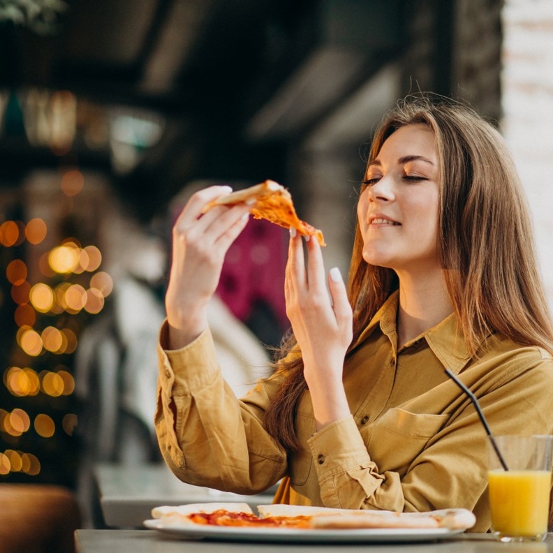 معلومات مفيدة لاختيار المطعم المناسب في العطلات السياحية بواسطة pxhere