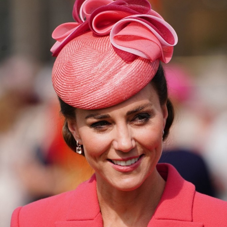 أسرار اطلالة كيت ميدلتون الجمالية في أحدث ظهور لها وطريقة تطبيق مكياج ناعم بأسلوبها