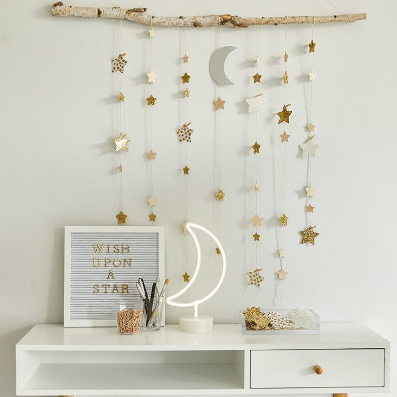 ‎⁨ ديكور مكتب أطفال احتفالا بالعيد⁩